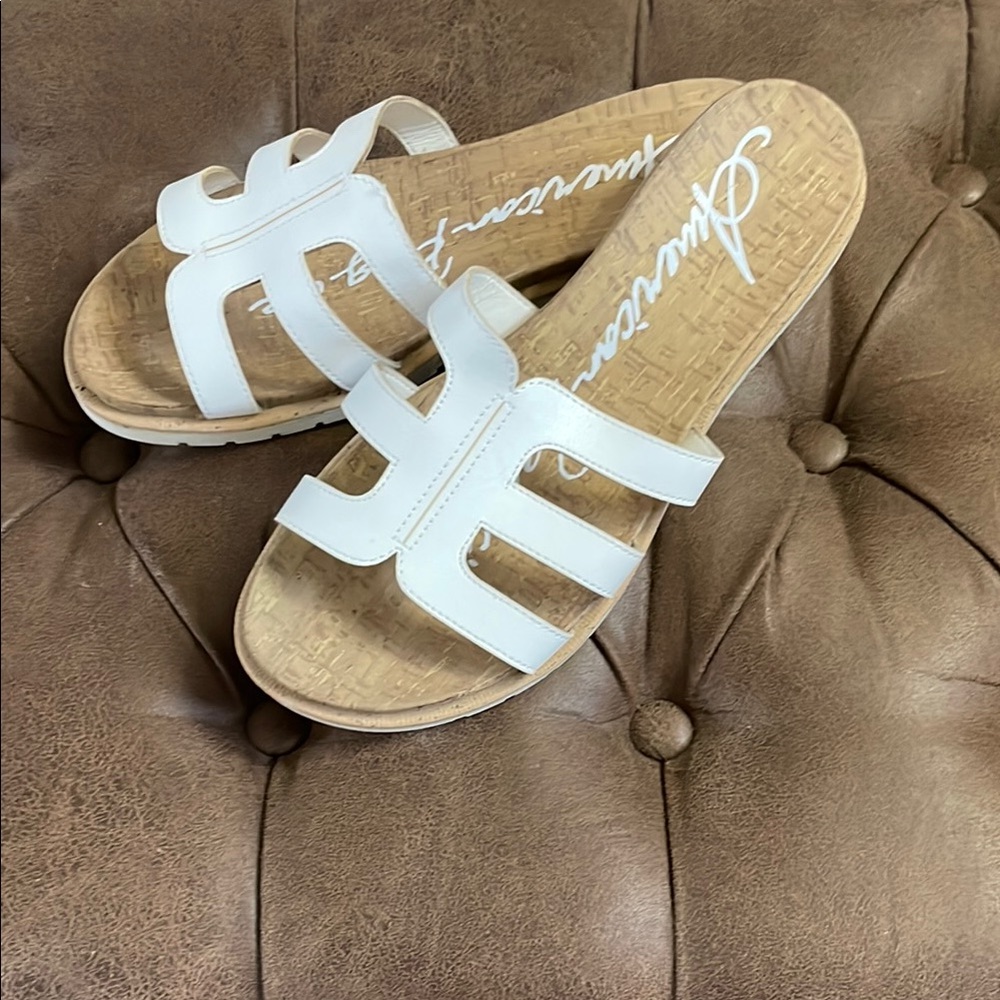 American Rag Cie White Sandals Size 8